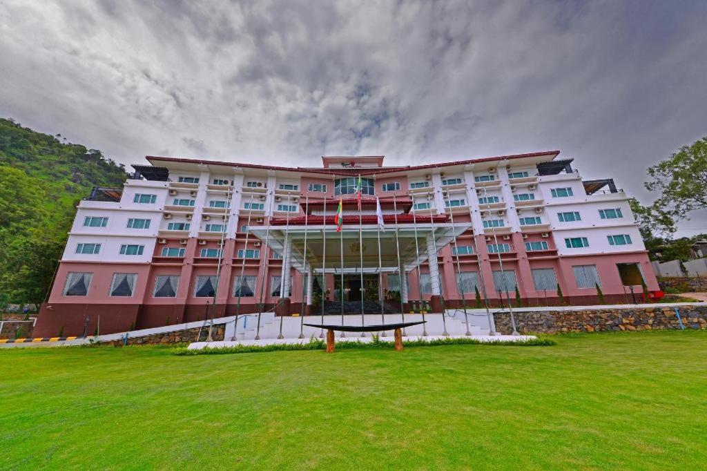 Royal Taunggyi Hotel Eksteriør bilde